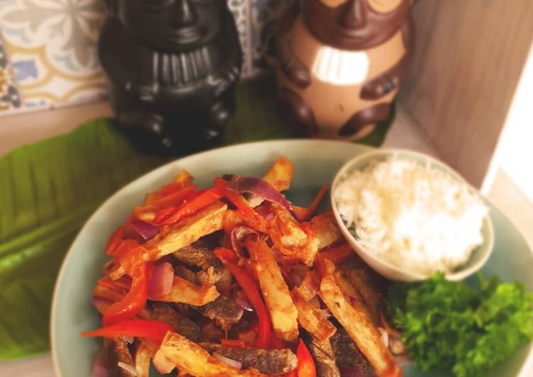 Lomo saltado