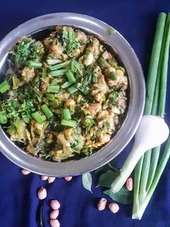 हिरव्या वांग्याचे भरीत (hirvya vangyach bharit recipe in marathi) रेसिपी चे मुख्य फोटो