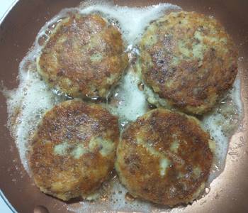 Easy Fast Cooking Loaded Breakfast patties Practical Delicious