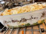 Rakott brokkoli füstölt sajttal, tojással és darált hússal (diétás recept)