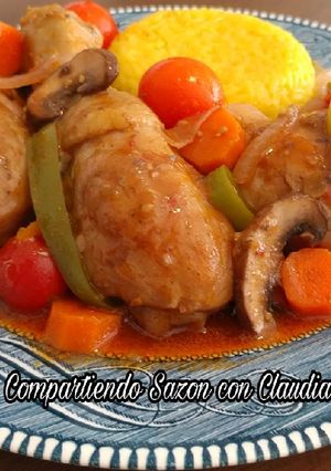 Una foto de Pollo con verduras y tomate cambray🌺