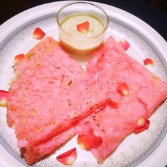 A picture of Pink neer dosa.