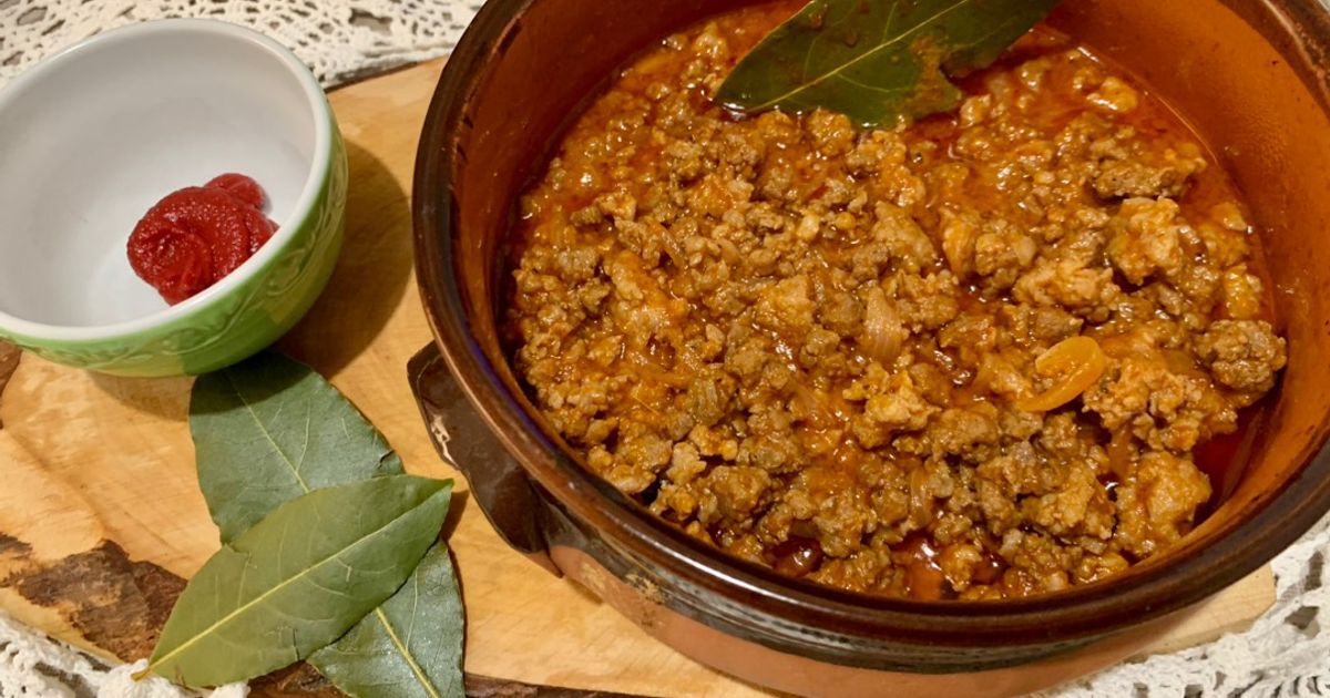 Pishe Ragu Ragù With Tomato Paste Recipe By Caterina Martinelli