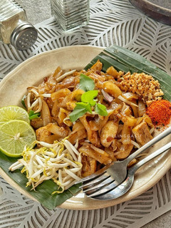 Foto resep Pad Thai, kwetiau goreng khas Thailand