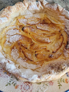 Una foto de Tarta de manzana para Celíacos muy fácil. #cumplimos9