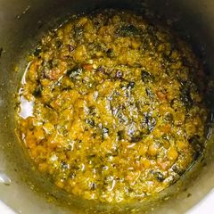 A picture of Chana dal & Palak curry.