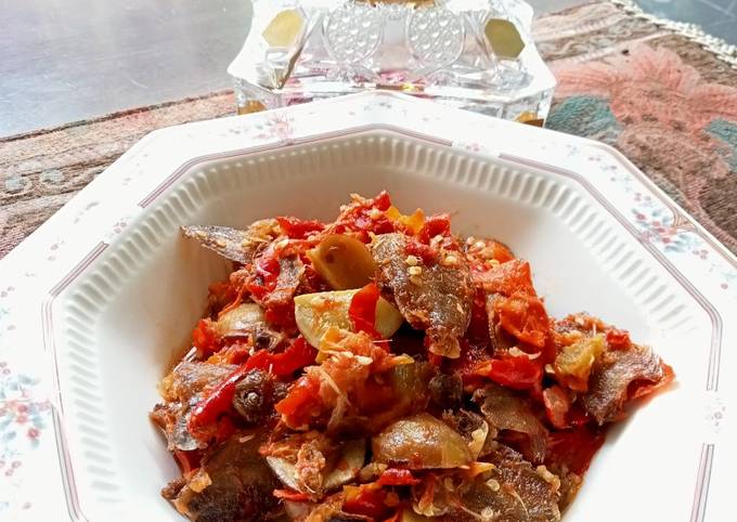 Recipe: Appetizing Sambalado jengkol ikan sapeh