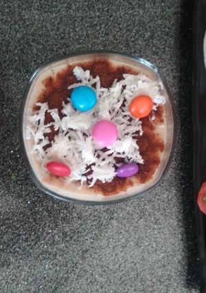 A picture of Curd and Banana smoothie.