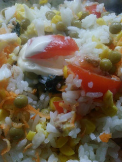 Una foto de Ensalada fría de arroz