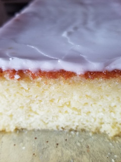 A picture of Copycat Starbucks Lemon Bread.