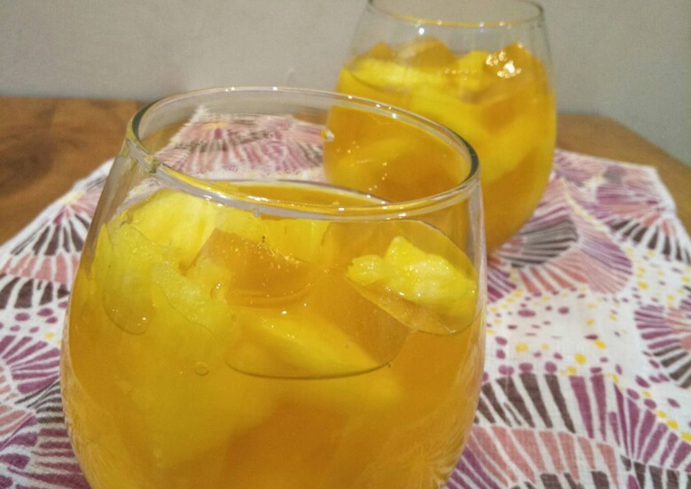 270. Es Nanas Jelly Jeruk