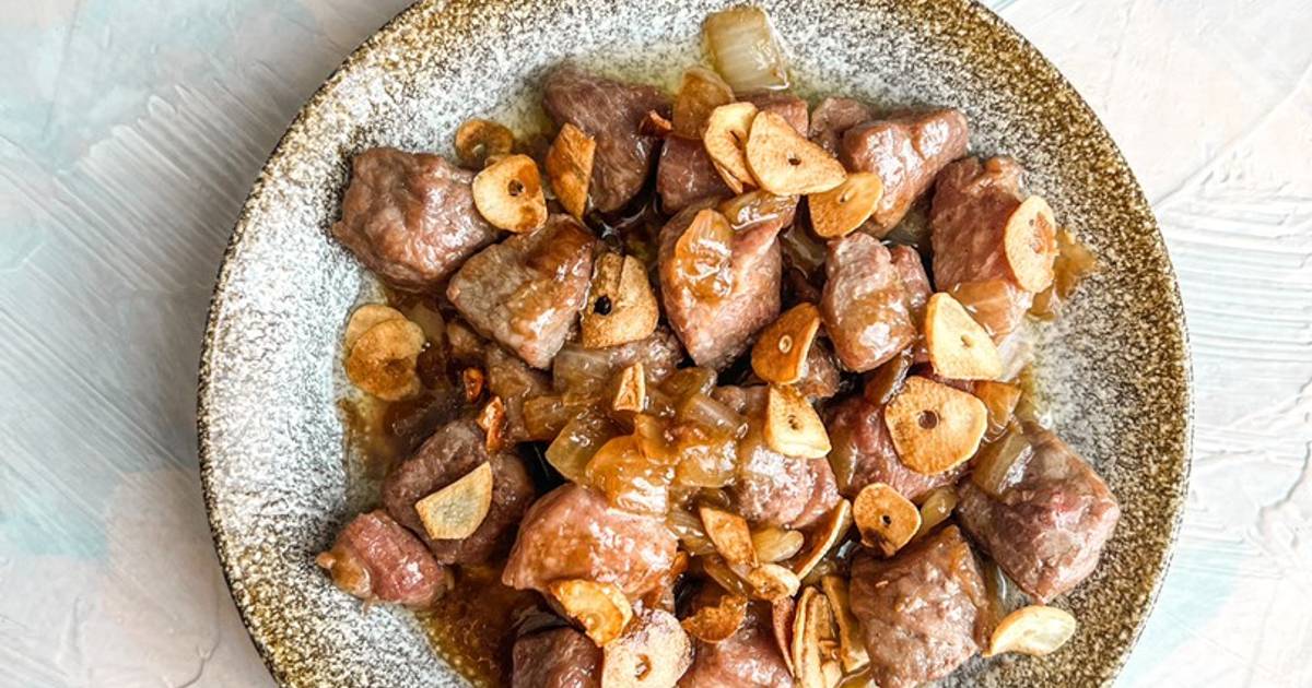 Resep Garlic & Butter Saikoro Beef oleh Yanni Lay Cookpad