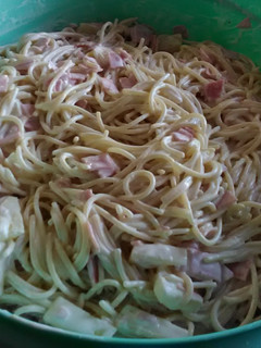Una foto de Spaguetti a la hawaiana