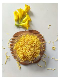 સેવ (Sev Recipe in Gujarati) રેસીપી મુખ્ય ફોટો