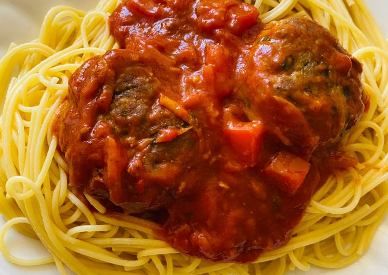 Albóndigas en salsa de tomates