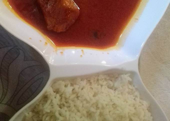 Tasty White rice and chicken stew 😋😋🥰💞 Recipe by Precious Gold - Cookpad