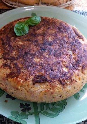Una foto de Tortilla de patatas con chorizo