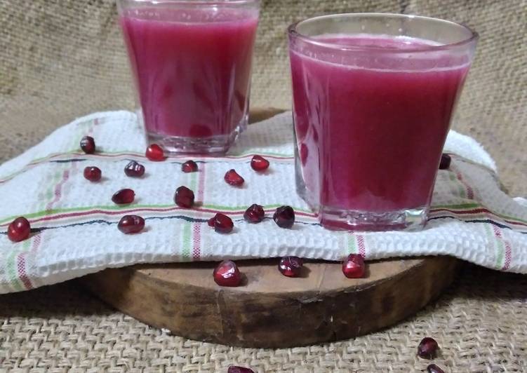 How to Make Pomegranate juice