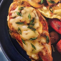 A picture of Smothered Mushroom Chicken.