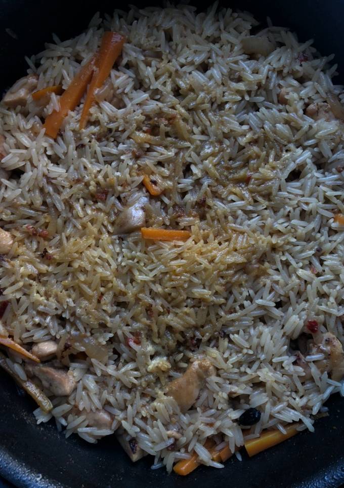 Плов/плов на сковорідці (пательні)