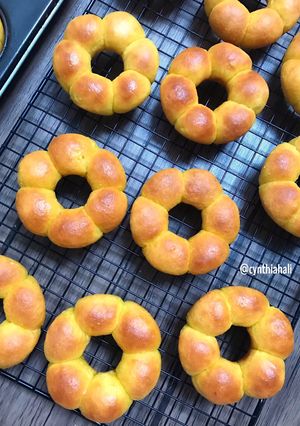 Foto resep Roti Labu Kuning