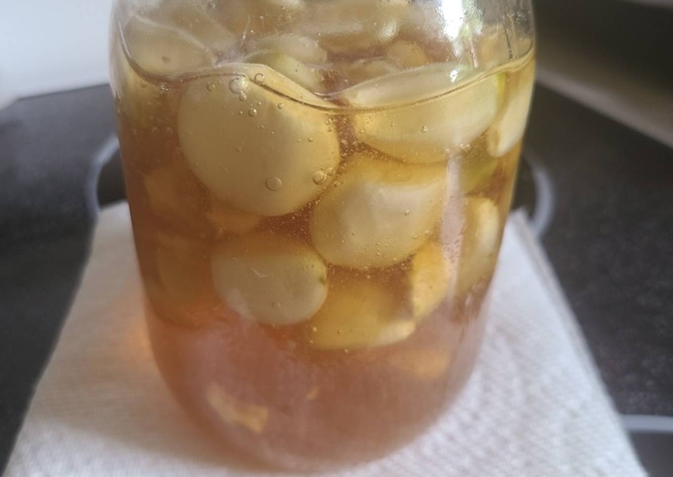 Fermented garlic and honey