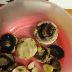 Una foto de Champis a la plancha con limon