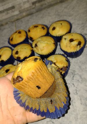 Una foto de Cupcakes de vainilla con chips de chocolate
