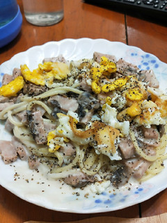 白醬意大利麵 的食譜成品照片
