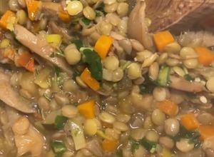 Foto de Lentilhas estufadas com Legumes e Cogumelos