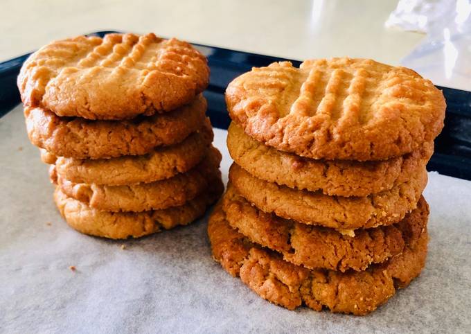 Recipe of Ultimate Peanut butter cookies