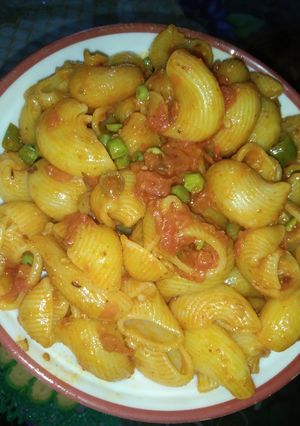 A picture of Sea shell pasta.