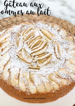 Une photo de Gâteau aux pommes au lait