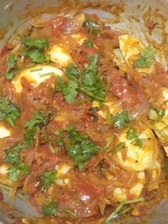 முட்டை கிரேவி(egg gravy recipe in tamil) செய்முறை முக்கிய புகைப்படம்