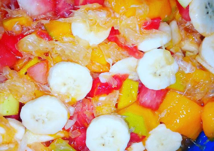 Recipe of Speedy Fanta Fruit salad