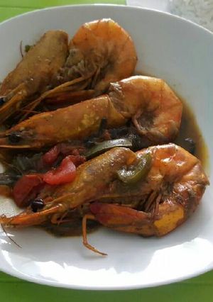 Una foto de Langostinos al jugo (Camarón grande)