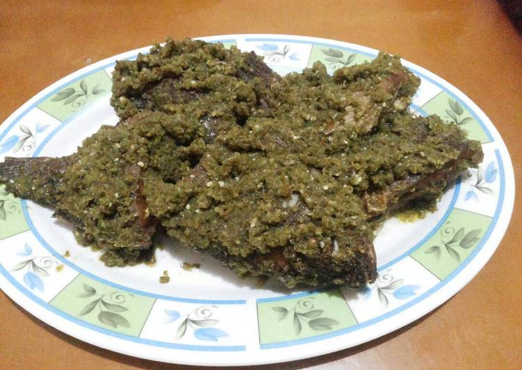 Bumbu memasak Ikan goreng sambal hijau special, Enak