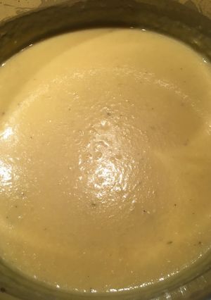 A picture of Cauliflower, potato & cheddar soup.