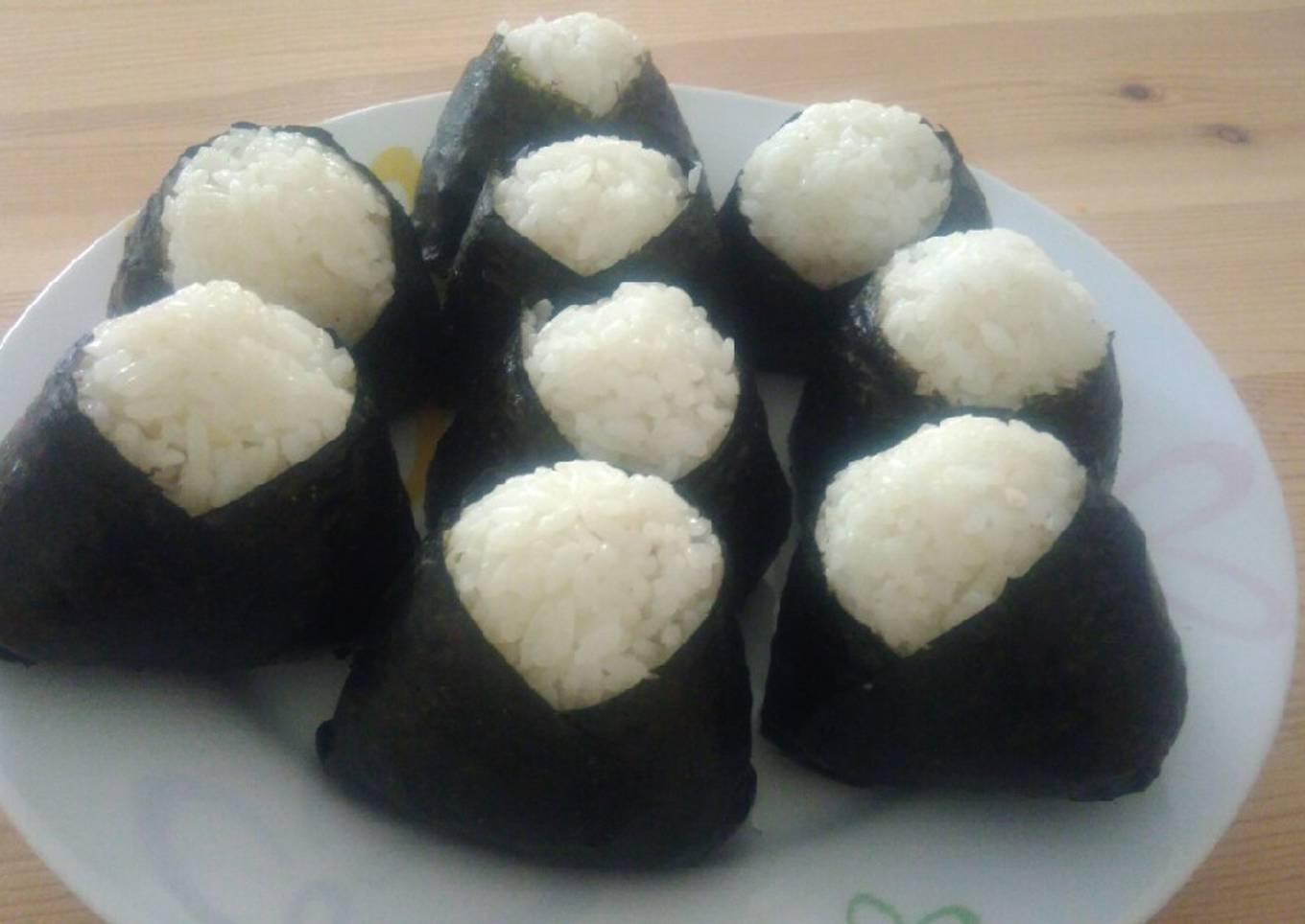 Onigiri tuna mayo