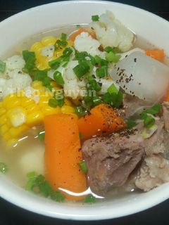 Hình của món Xương Heo Hầm Củ Quả.