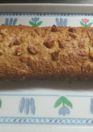 Una foto de Budín de limón, coco y nueces con salvado