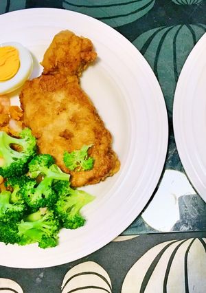 香煎里肌佐地瓜鮮蝦花 的食譜成品照片