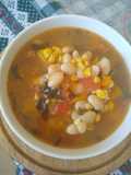 Porotos Granados con verduras y sofrito de chorizo