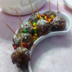 A picture of Choco Date balls.