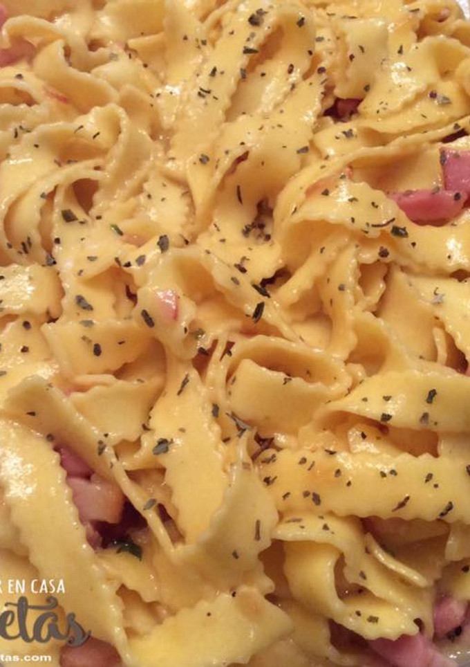 Una foto de Tallarines con auténtica salsa carbonara (sin nata)