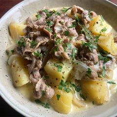 A picture of Creamy ‘Nikujaga’ (Beef & Potato).