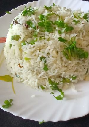 A picture of Green Garlic Fried Rice (Hara Lasoon Fried Rice).