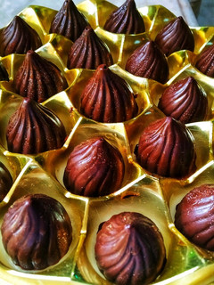 ड्रायफ्रूट मोदक (dryfruit modak recipe in marathi) रेसिपी चे मुख्य फोटो