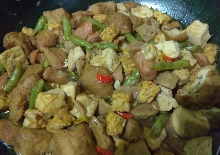 Tumis tahu tempe, sosis, pentol, buncis