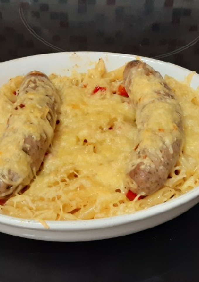 Una foto de Macarrones con butifarra